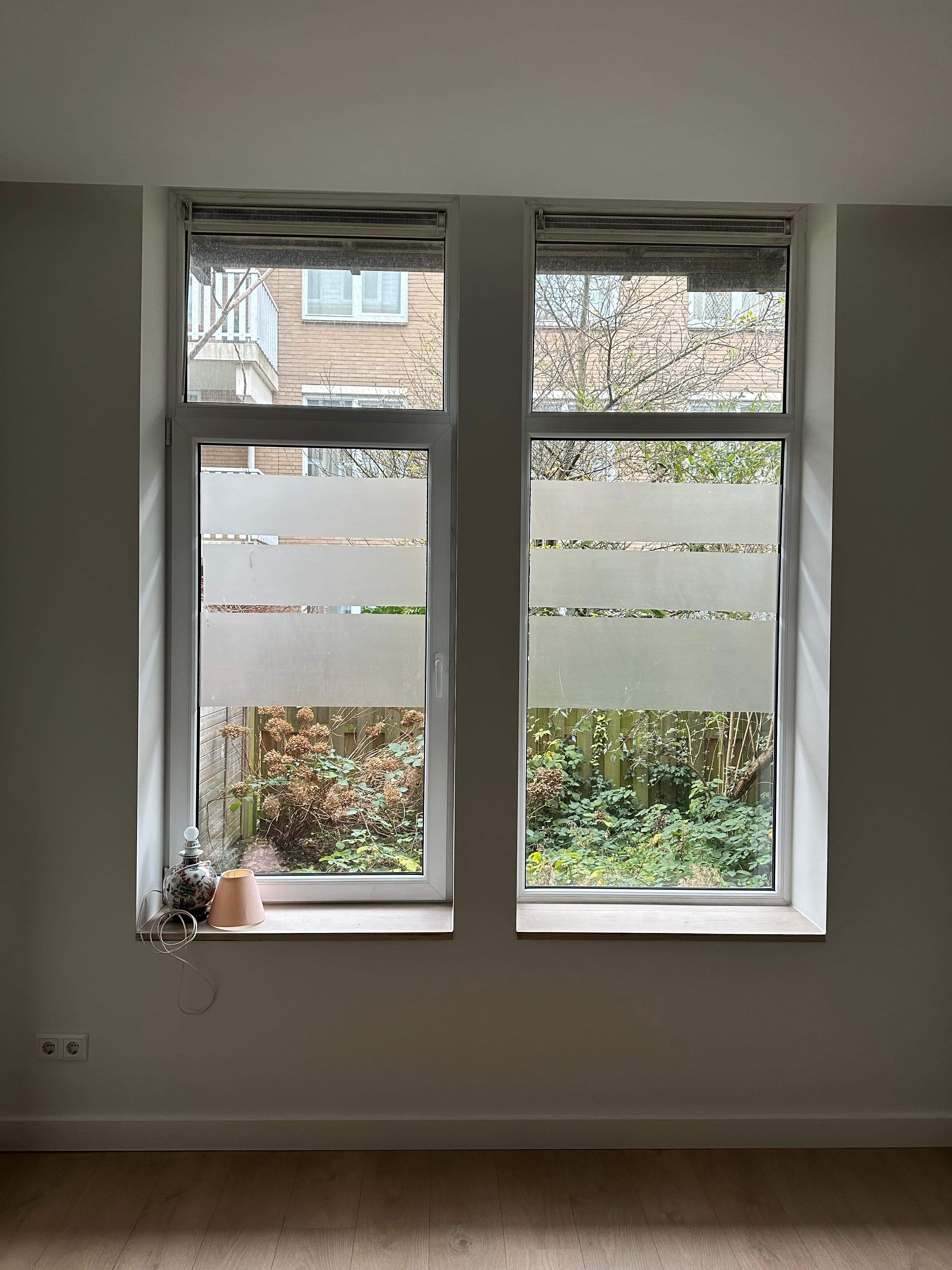 Image 4 of 6