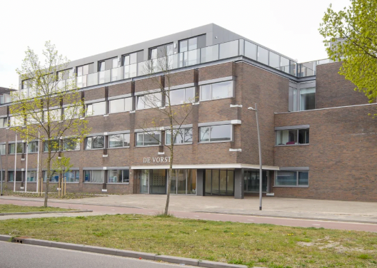 Bild 2 von 6