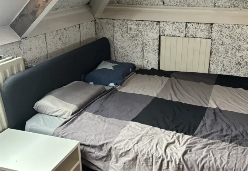 Image 4 of 6