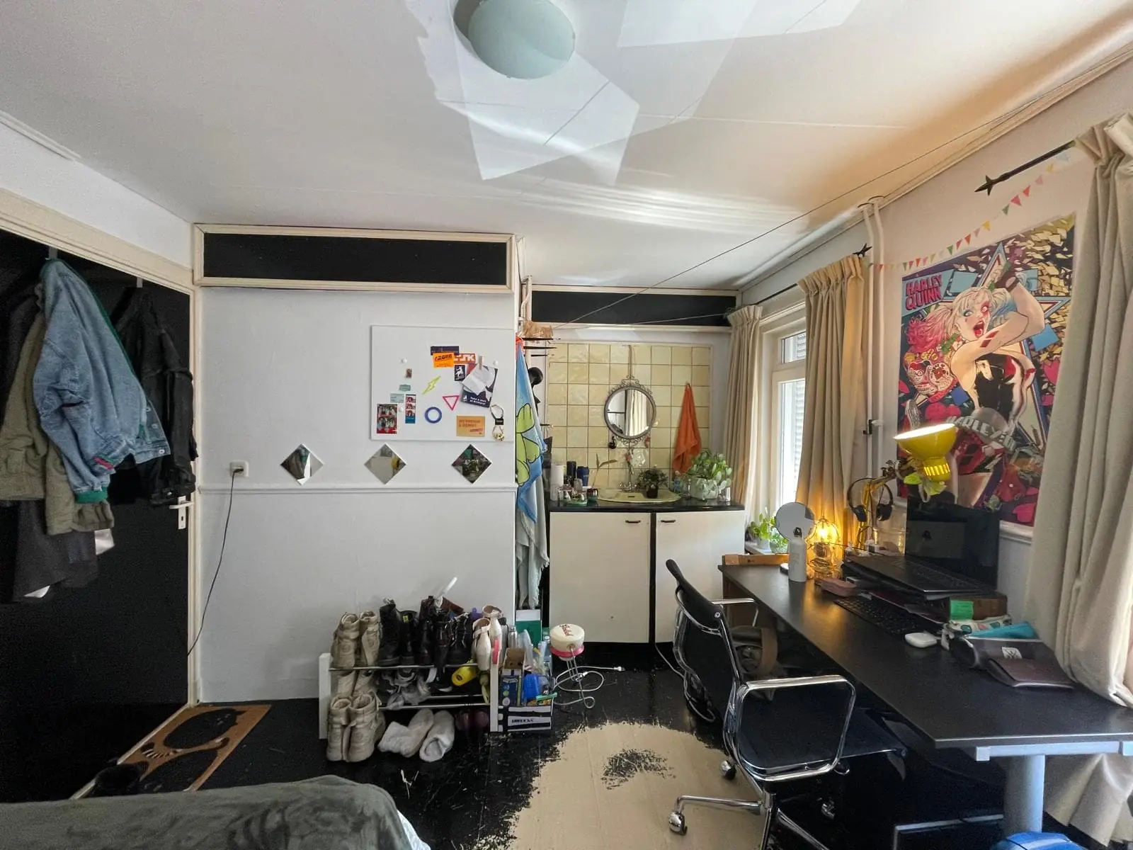 Image 1 of 3