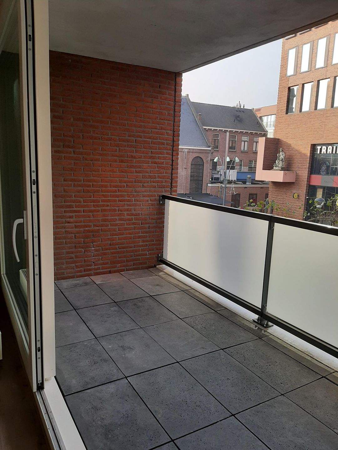 Afbeelding 17 van 28