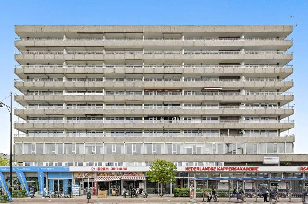 Image 23 sur 27