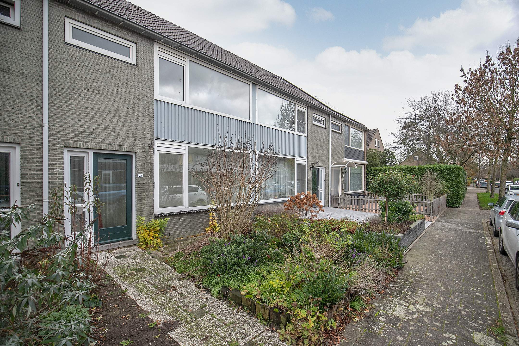 Afbeelding 2 van 27