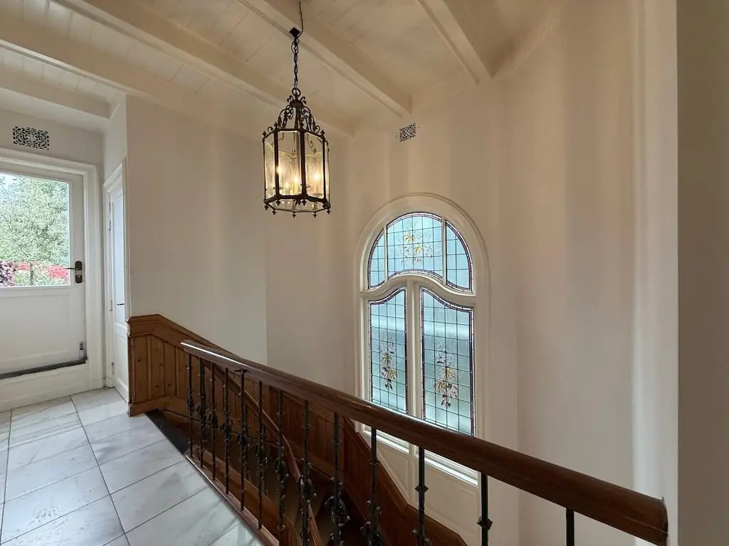 Image 11 of 20
