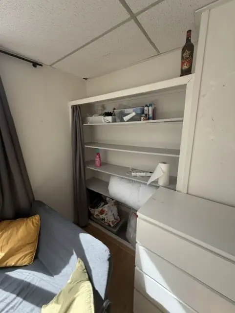 Image 2 of 10