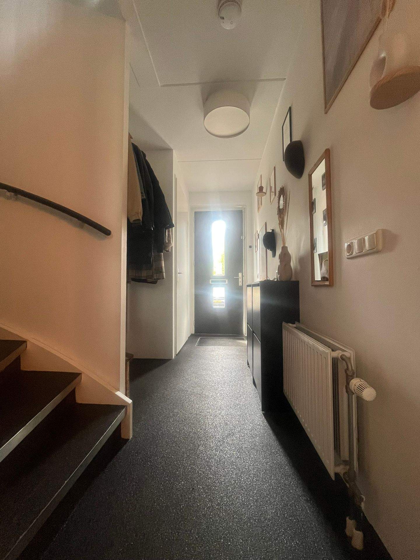 Image 2 of 16