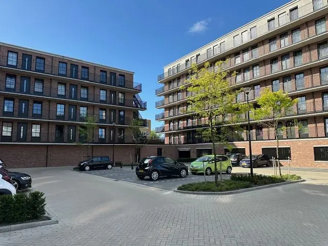 Afbeelding 1 van 10