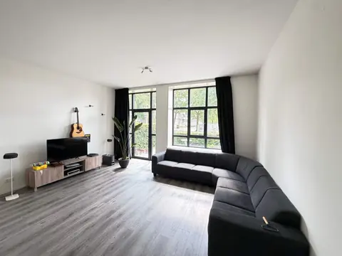 Apartamento en esquina en Beukenstraat, Leeuwarden - En alquiler