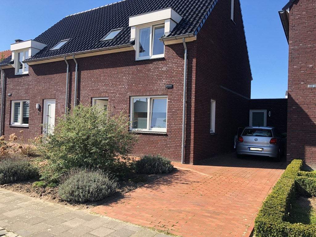 Afbeelding 1 van 17