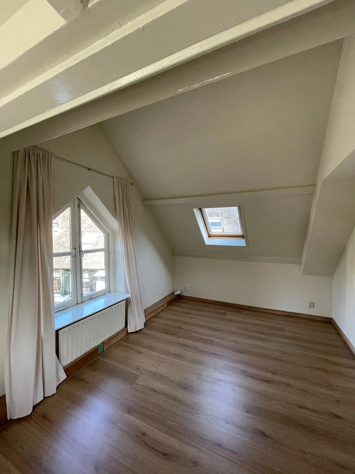 Bild 16 von 30