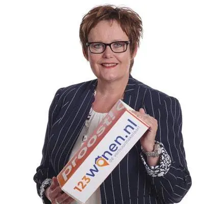 Annemieke Bezemer