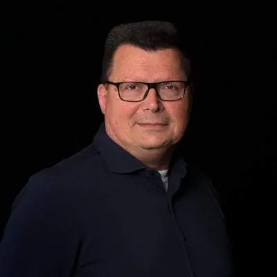 Tom Tak